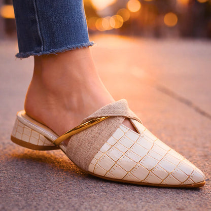 Gemma | Pointed Mules with Gold Bar
